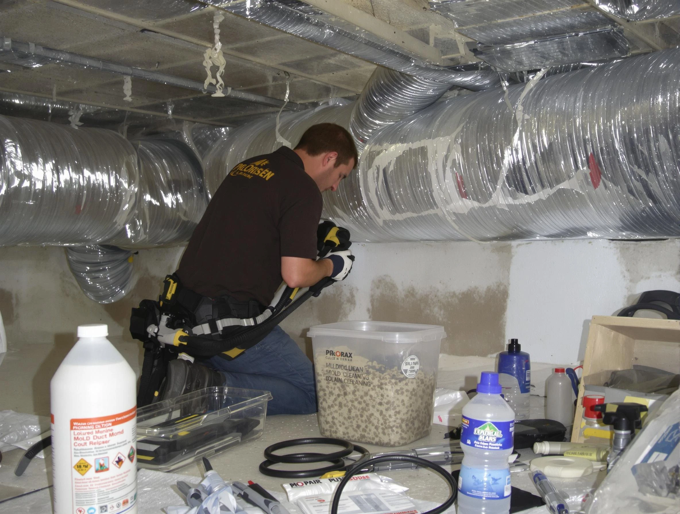 Cambridge Air Duct Cleaning specialist performing professional mold removal from air ducts in Cambridge